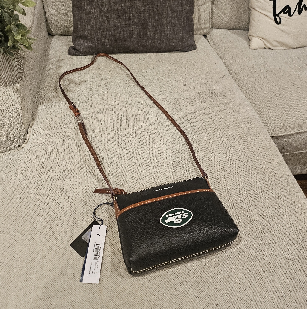 Brand New Dooney  Bourke Jets Sports Bag